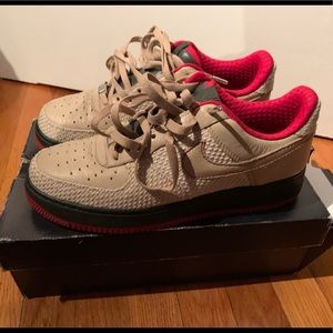 Nike Air Force 1 Premium Sneakers